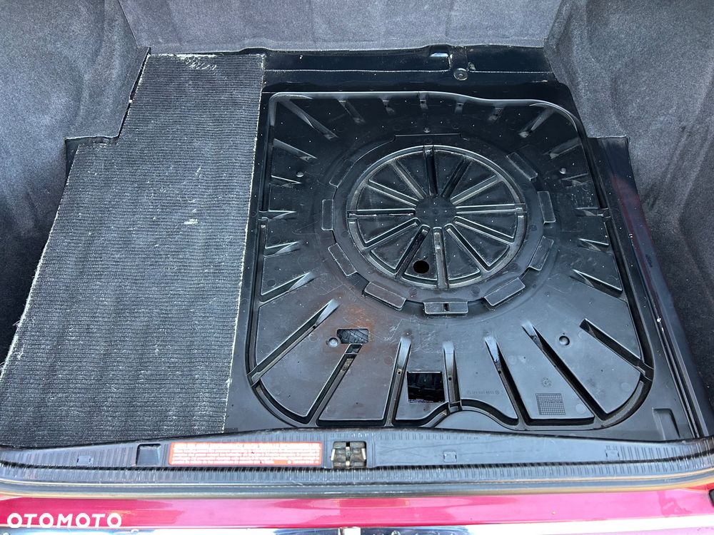 Mercedes-Benz W124 (1984-1993) - 16