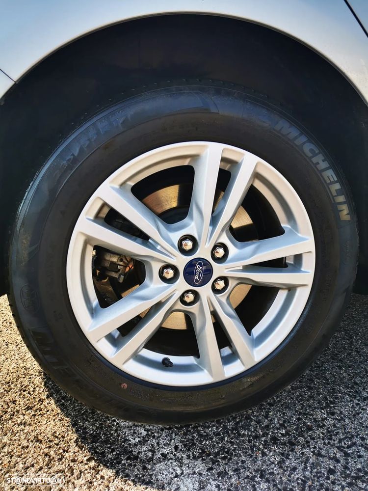 Ford S-Max 2.0 TDCi Titanium - 1
