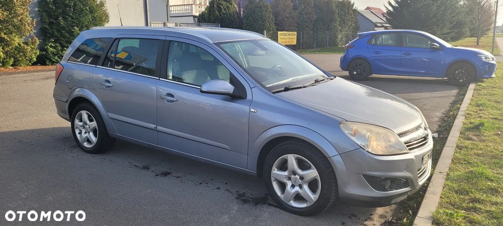 Opel Astra - 4