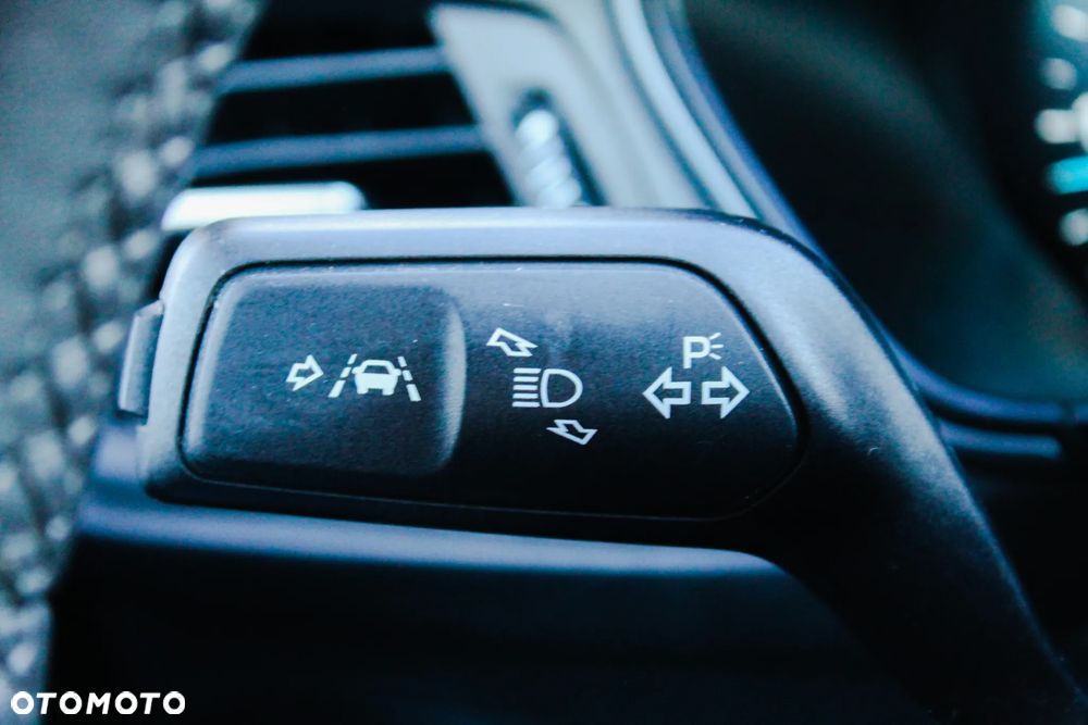 Ford Focus 1.5 EcoBlue Start-Stopp-System COOL&CONNECT - 39