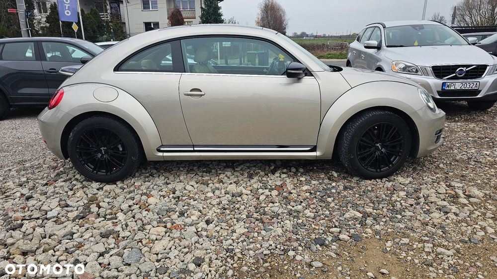Volkswagen Beetle 1.4 TSI BMT Design DSG - 28