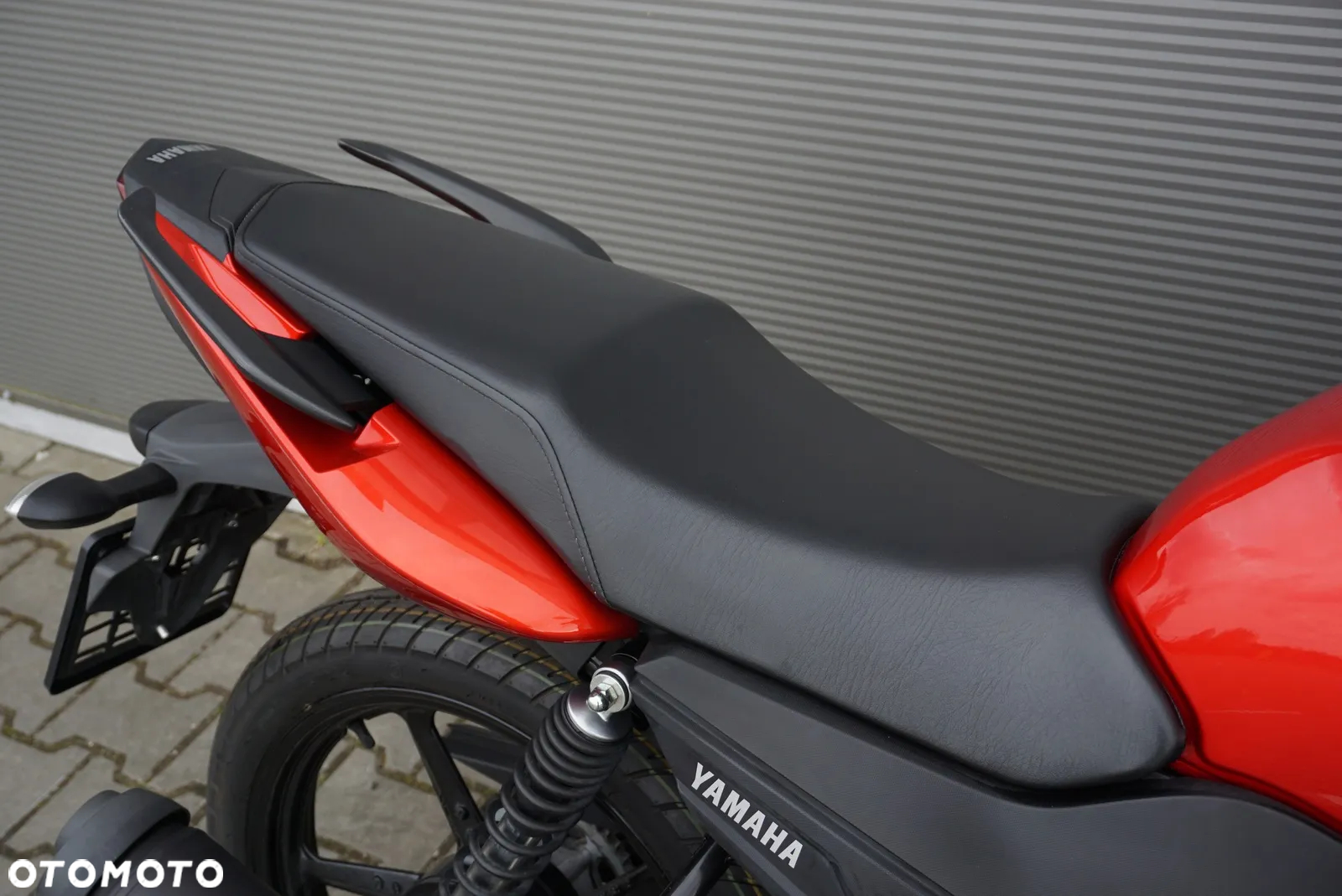 Yamaha YS - 5