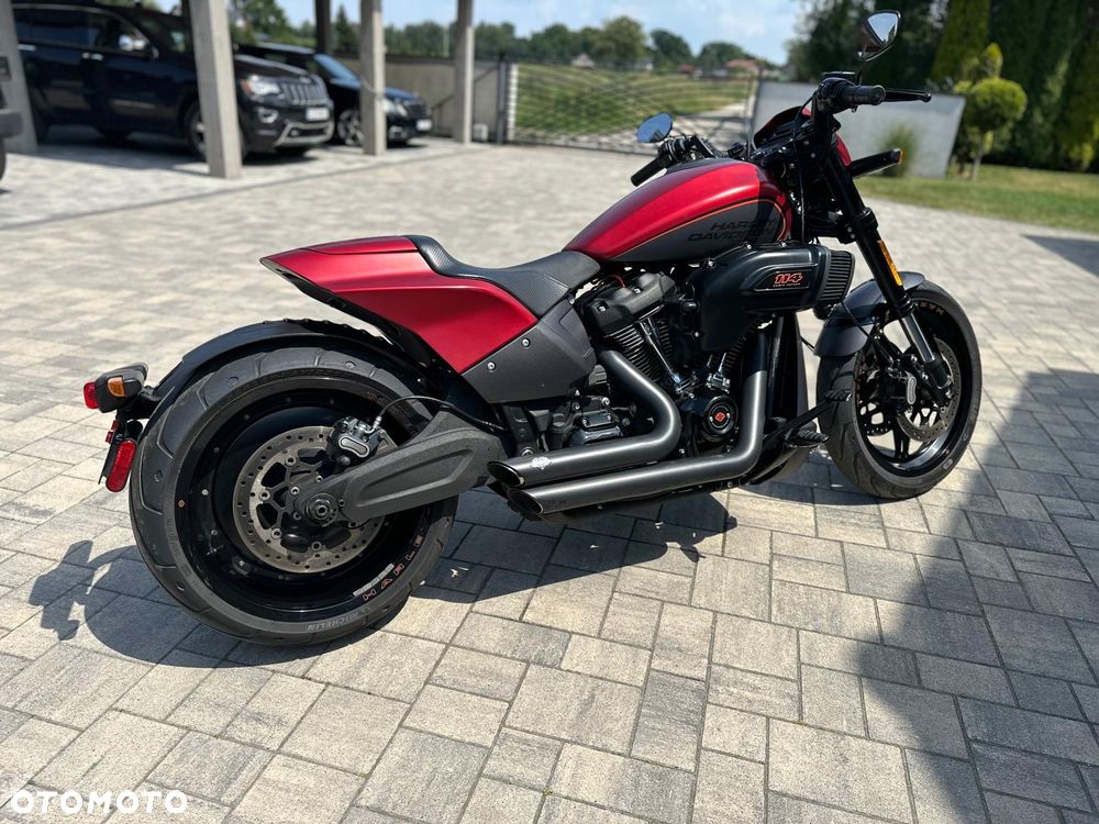Harley-Davidson Softail FXDR - 4