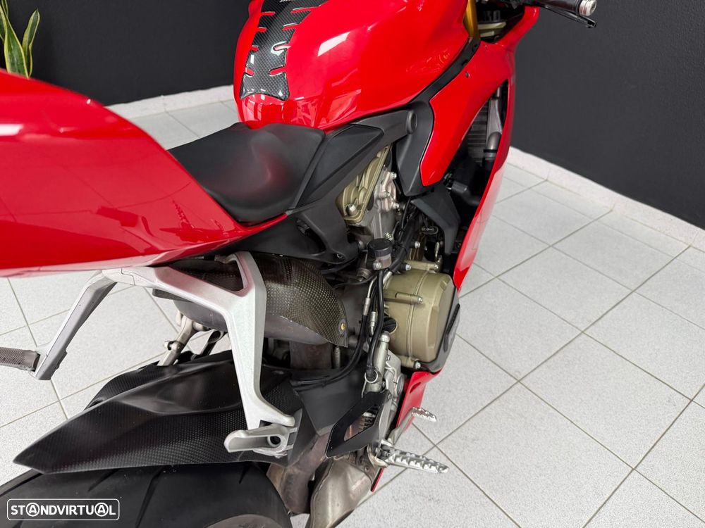 Ducati 1199 Panigale 1199 Panigale S - 4