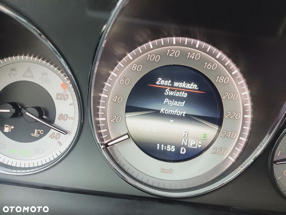 Mercedes-Benz GLK - 22