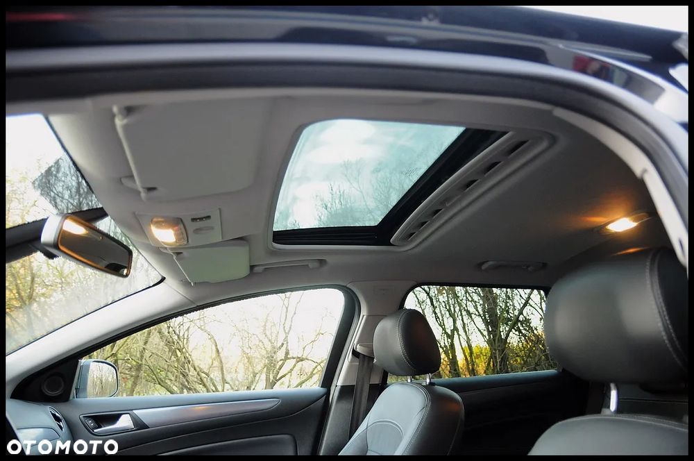 Ford Mondeo 2.0 TDCi Titanium - 30