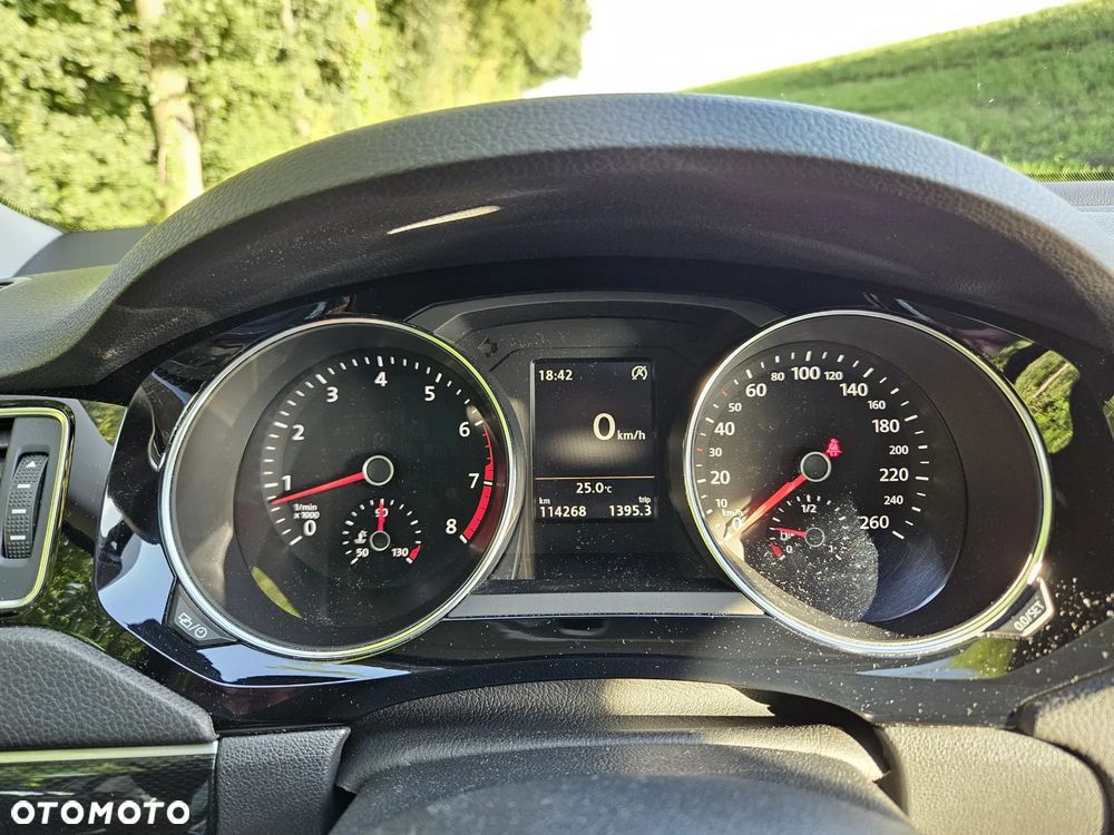 Volkswagen Jetta - 18