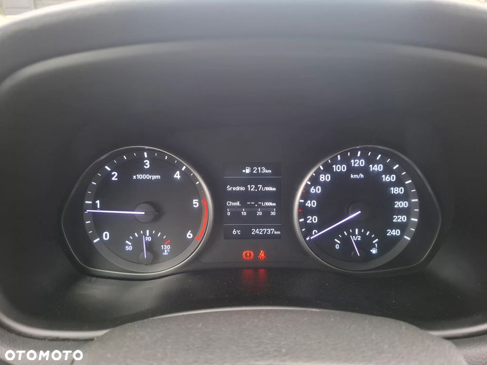 Hyundai i30 1.6 D Comfort - 20