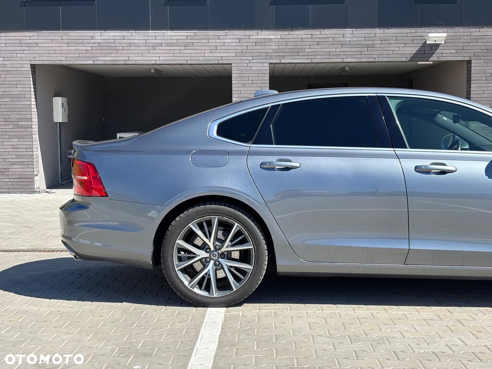 Volvo S90 D5 AWD R-Design - 9