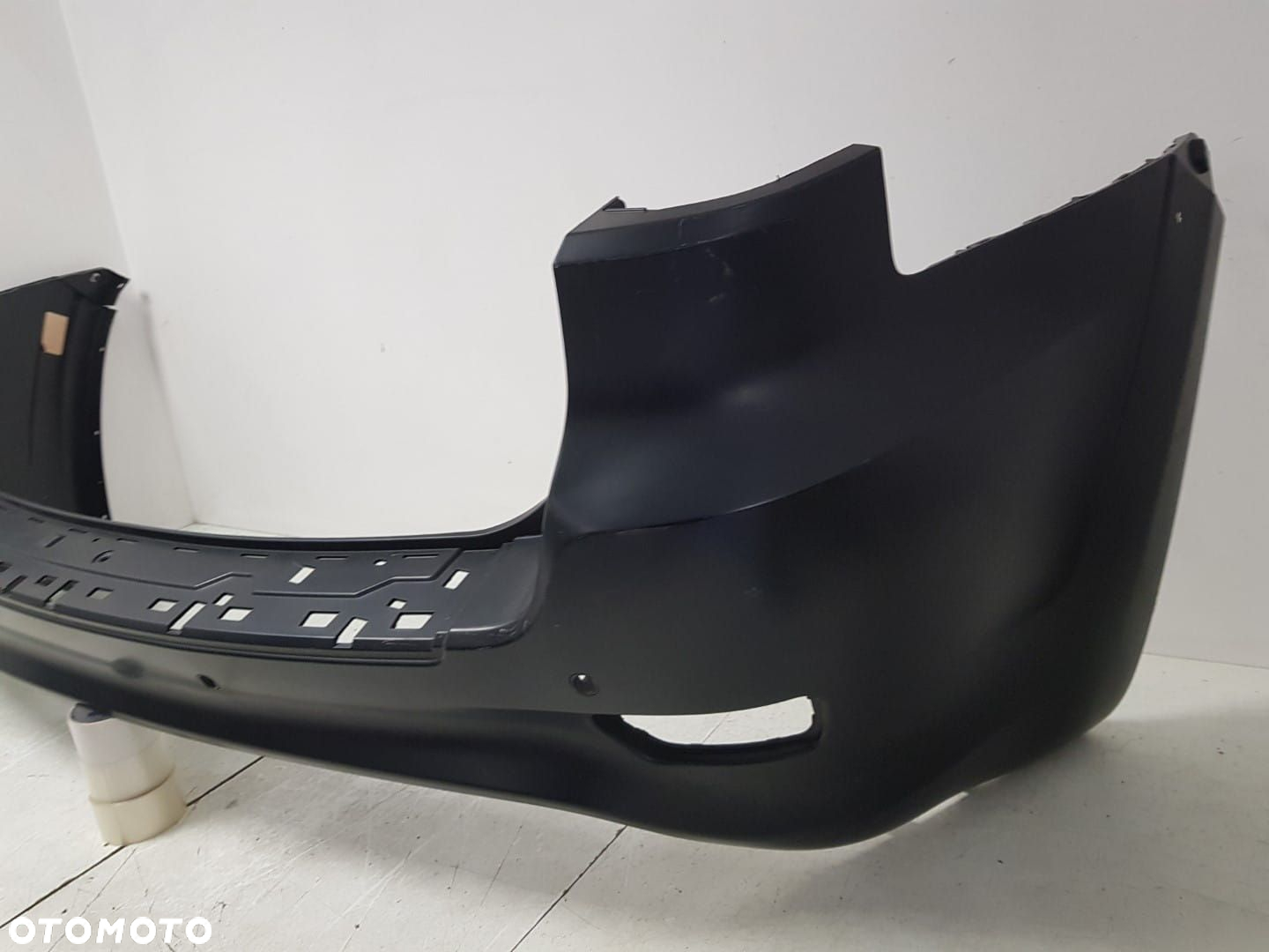 JEEP GRAND CHEROKEE WK2 LIFT SRT8 ZDERZAK TYŁ TYLNY NOWY ORYGINAŁ  465500 - 3