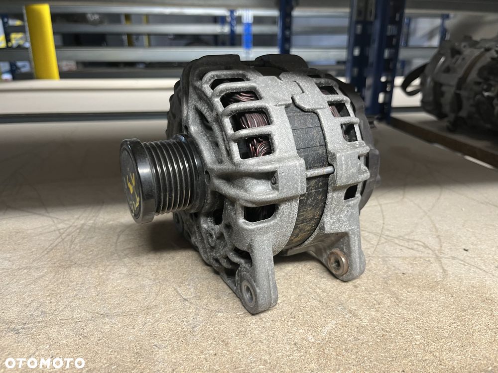 Alternator 1.3 TCE (1) Renault Dacia 231001993R - 1