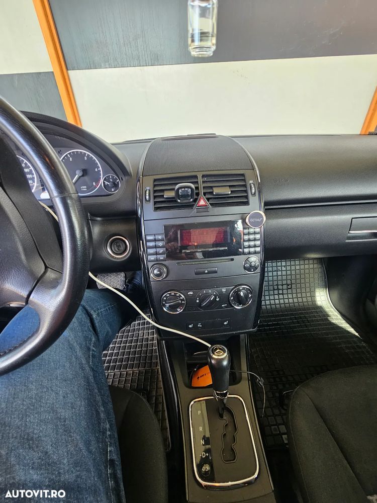 Mercedes-Benz A 180 - 17