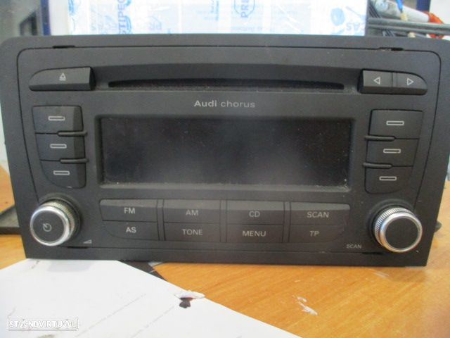 Radios 7647251380  8P0035152C AUDI A3 8P SPORTBACK 2008 2.0TDI 140CV 5P CINZA - 2