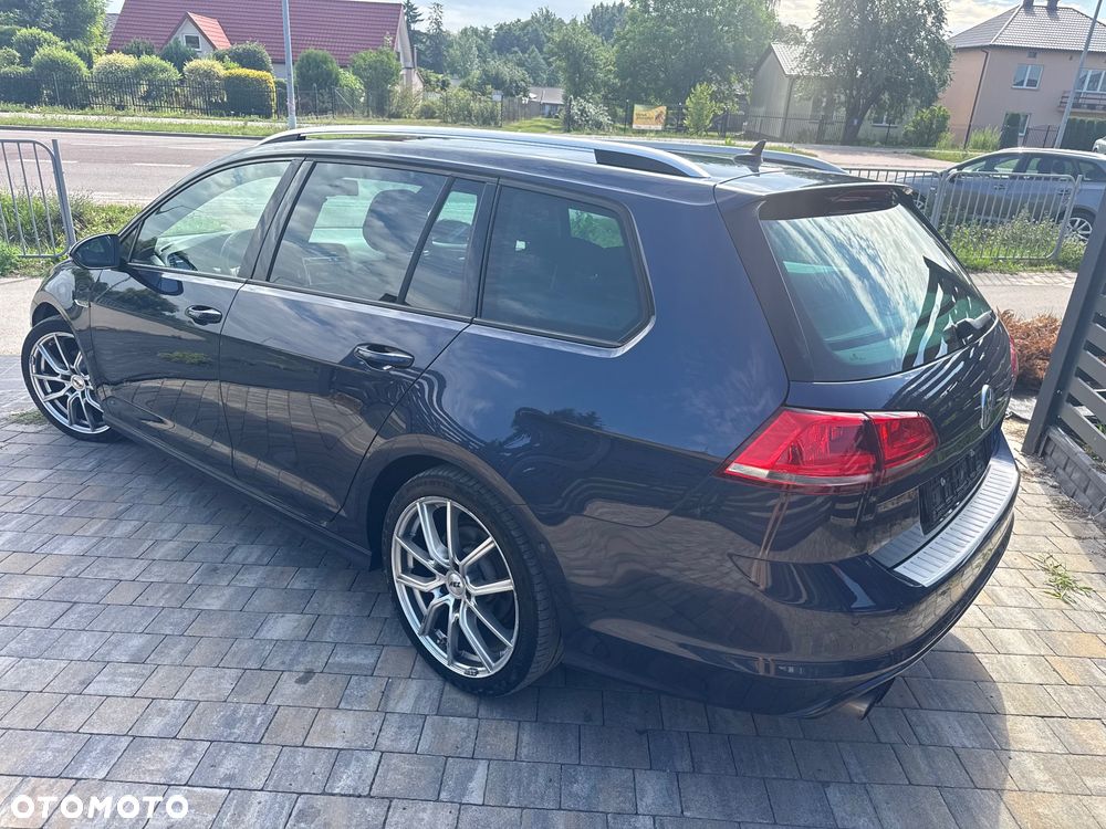 Volkswagen Golf 1.4 TSI BMT Highline - 23