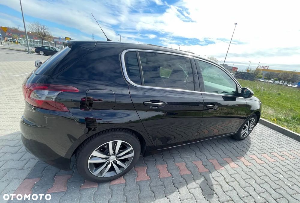 Peugeot 308 1.5 BlueHDi Allure S&S EAT8 - 11