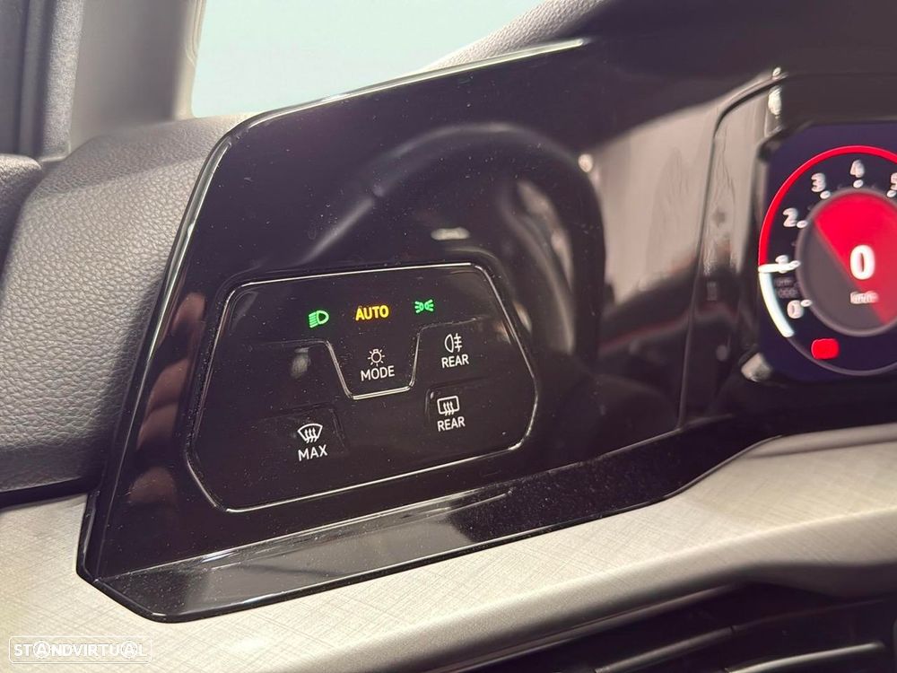 VW Golf 1.0 TSI Life - 16