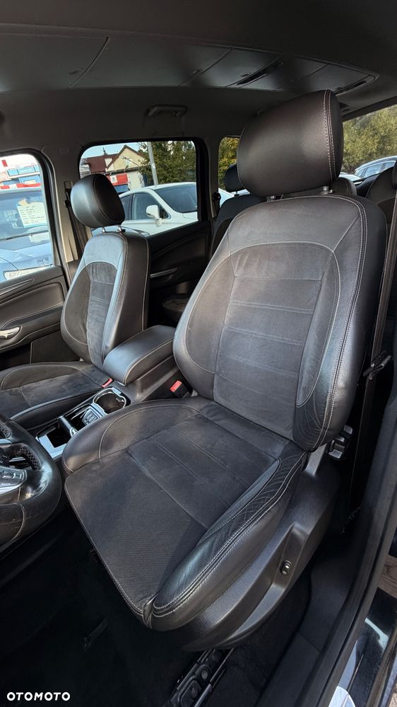 Ford Galaxy 2.2 TDCi DPF Titanium - 10