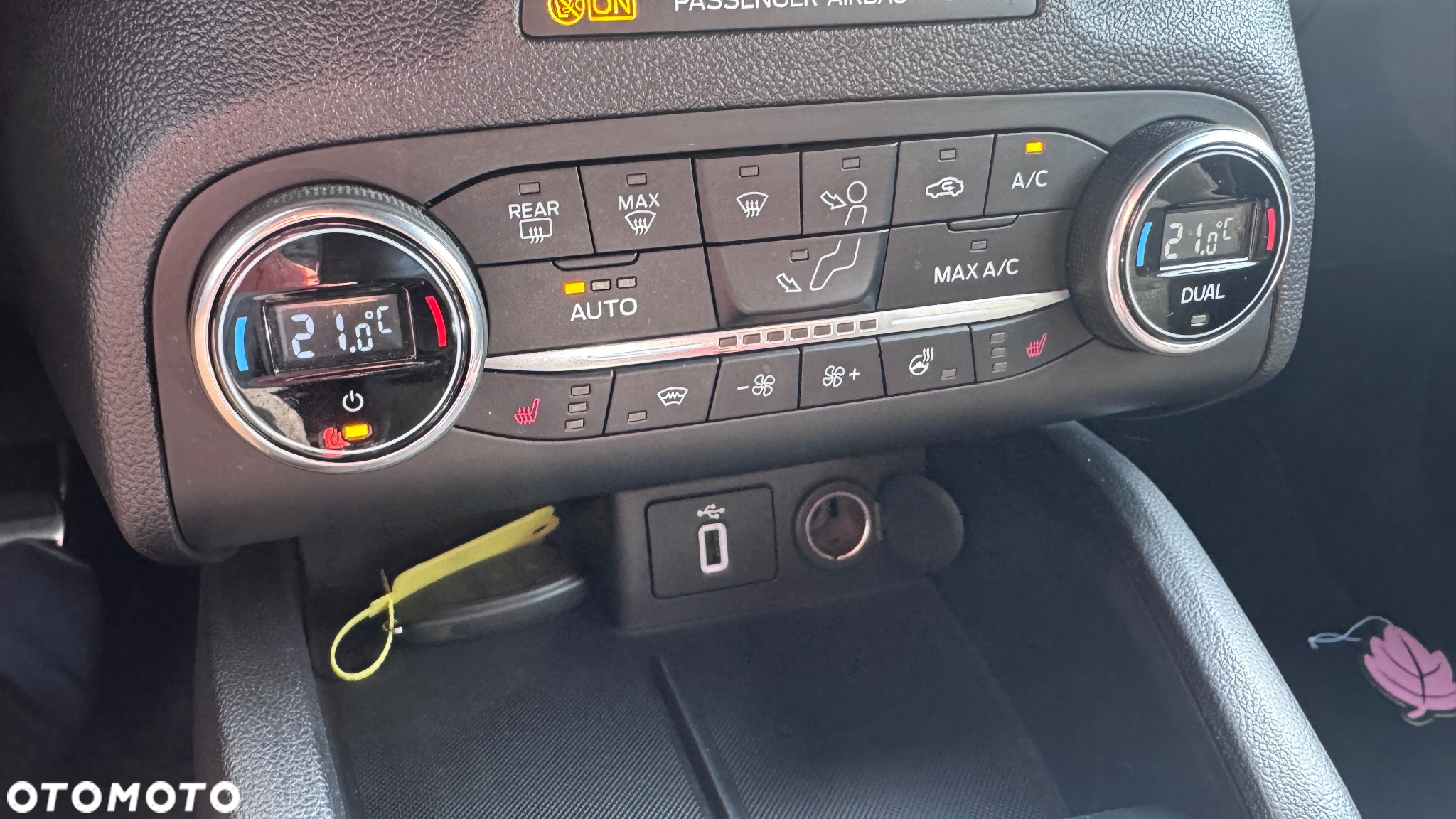 Ford Focus 1.0 EcoBoost ST-Line - 19