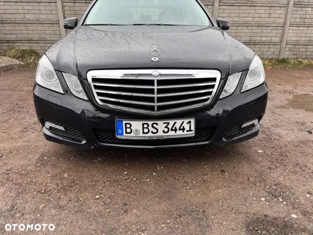 Mercedes-Benz Klasa E 300 BlueTEC 7G-TRONIC Avantgarde - 1