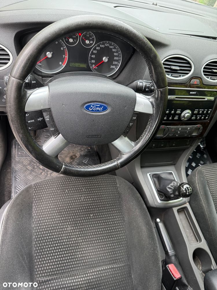 Ford Focus - 14