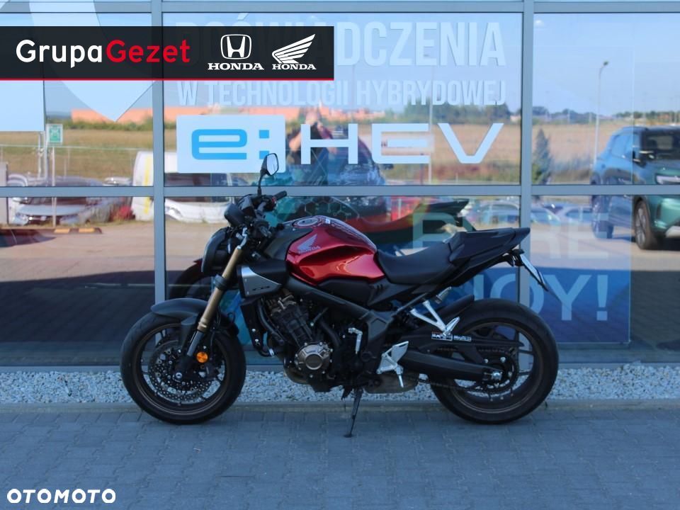 Honda CB - 4