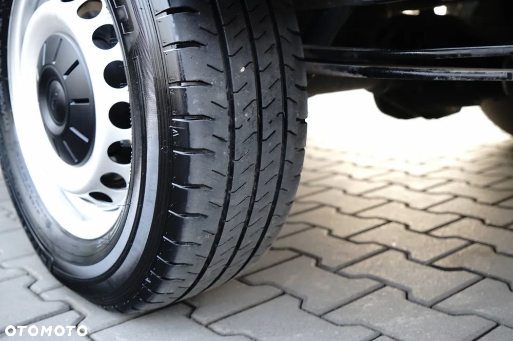 MAN TGE 3.180 / CHŁODNIA / AGREGAT CARRIER XARIOS 350 / WINDA / DOPPLESTOCK - 16