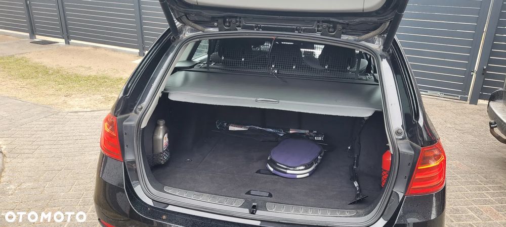 BMW Seria 3 320d DPF - 8