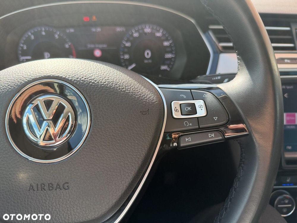 Volkswagen Passat 2.0 TSI BMT 4Mot Highline DSG - 17