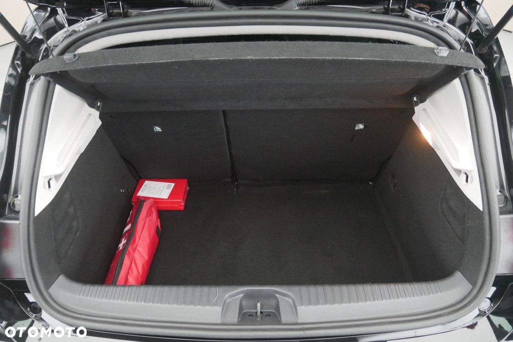 Renault Clio - 16