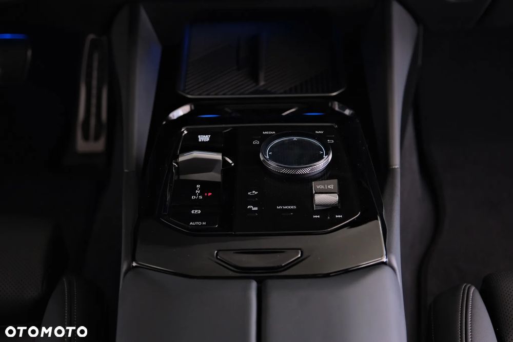 BMW Seria 5 520d xDrive mHEV M Sport - 30