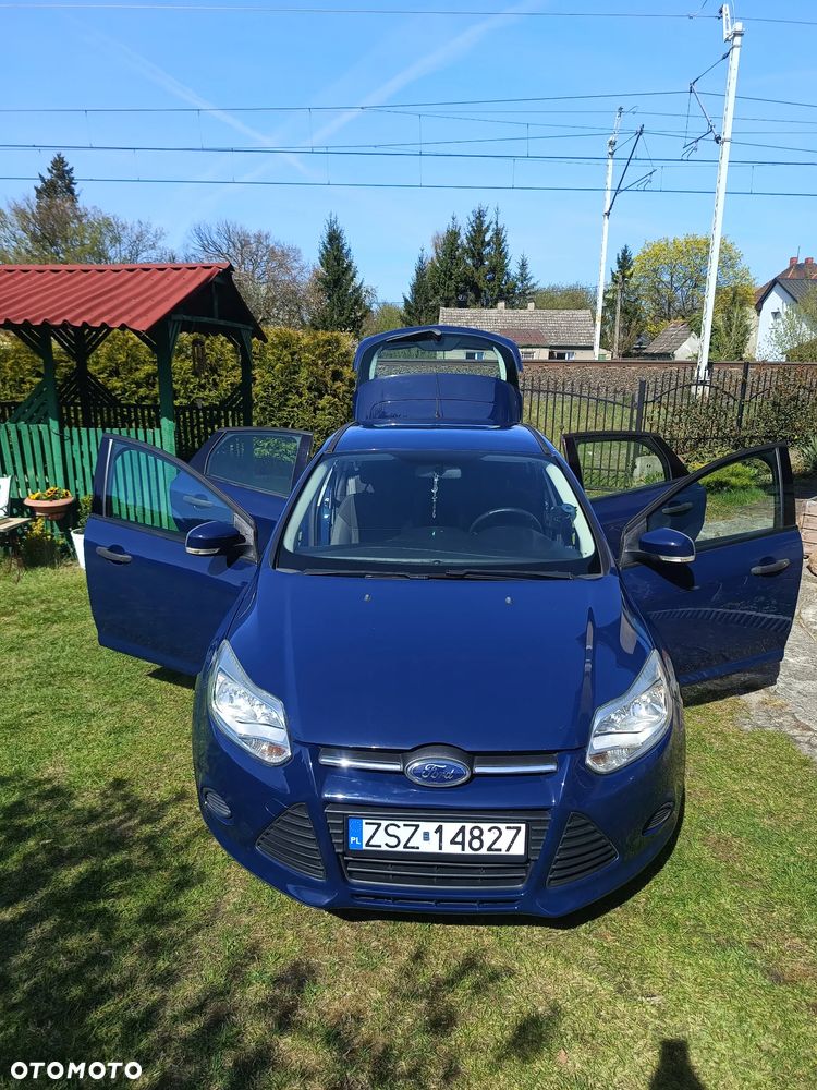 Ford Focus 1.6 Trend - 12