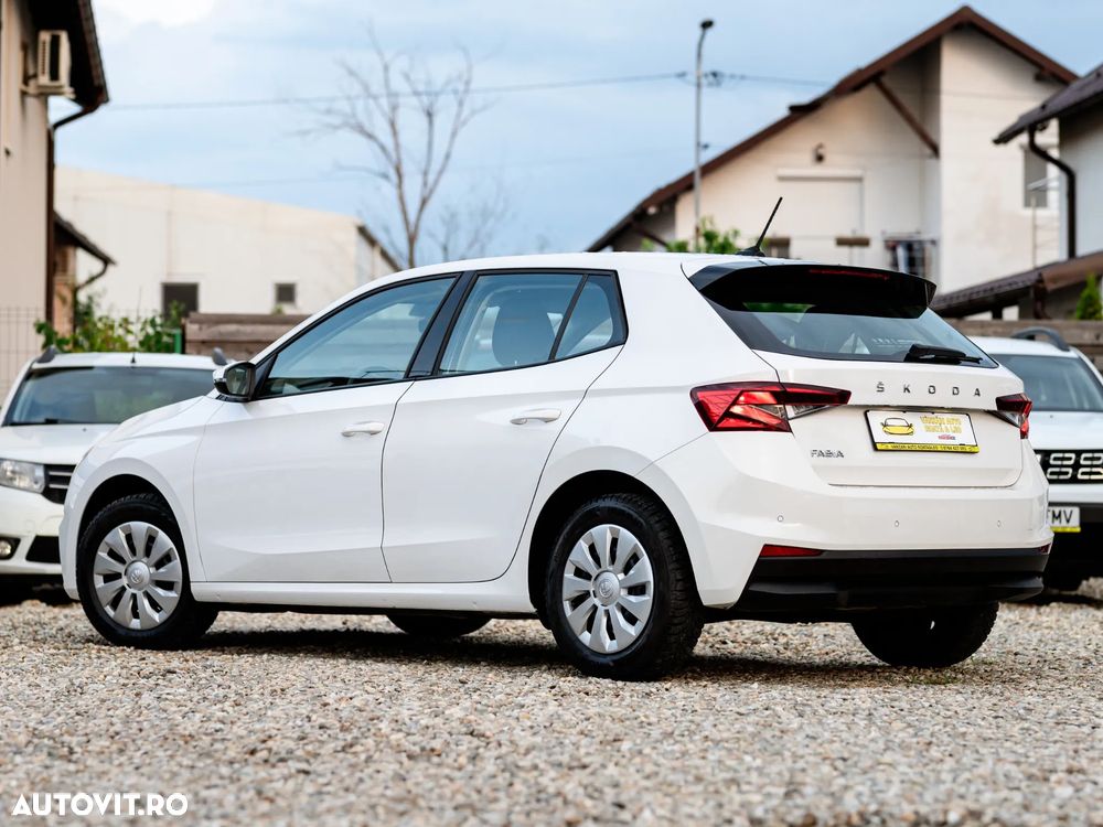SKODA Fabia 2023 — imagine 12