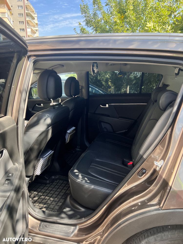 Kia Sportage 2.0 DSL 6AT 4x4 Classic - 10