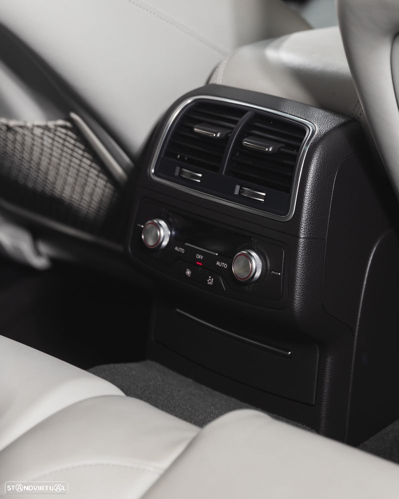 Audi RS6 Avant 4.0 TFSi Plus quattro Tiptronic - 14