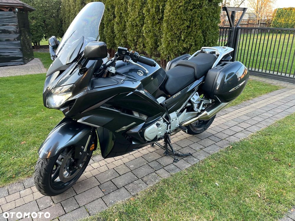 Yamaha FJR - 14