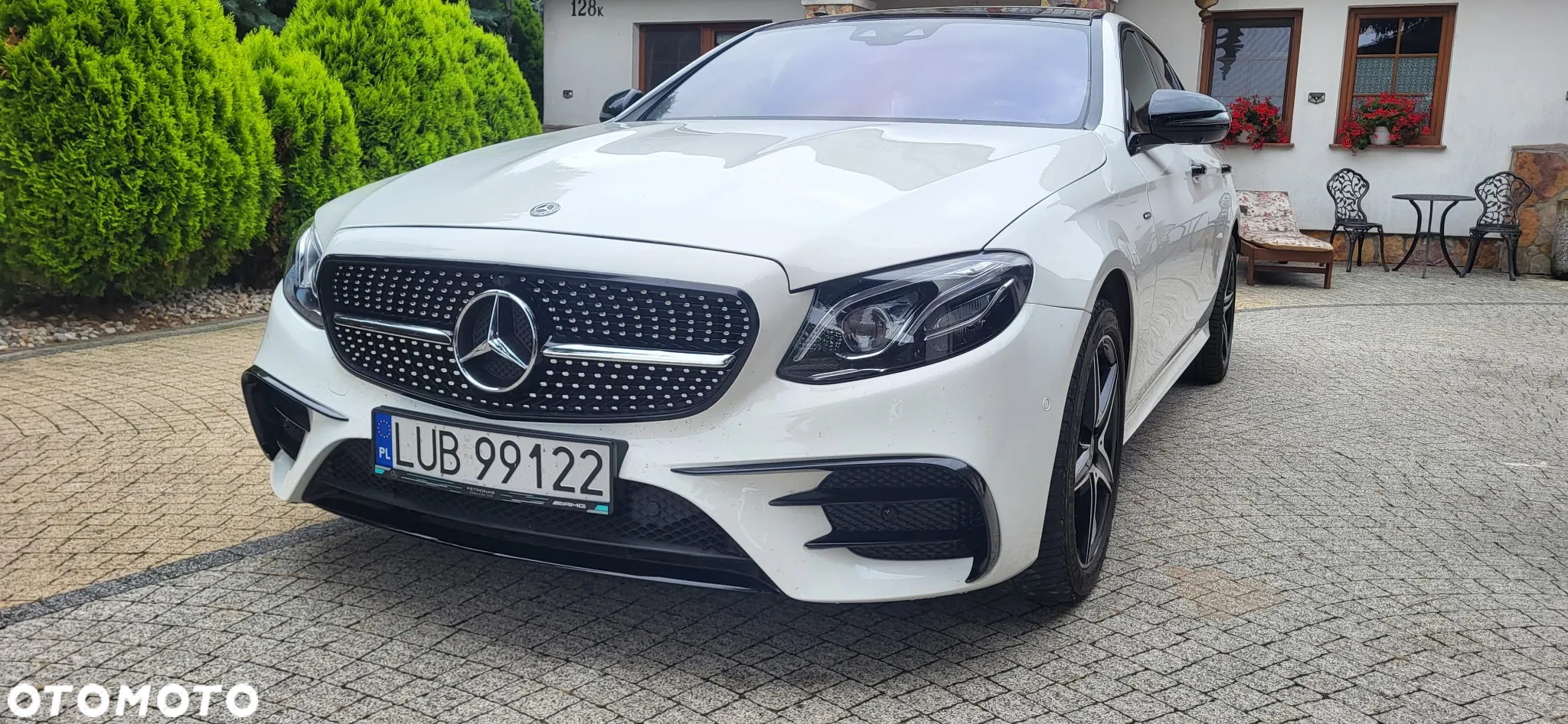 Mercedes-Benz Klasa E 220 d 4-Matic 9G-TRONIC - 3