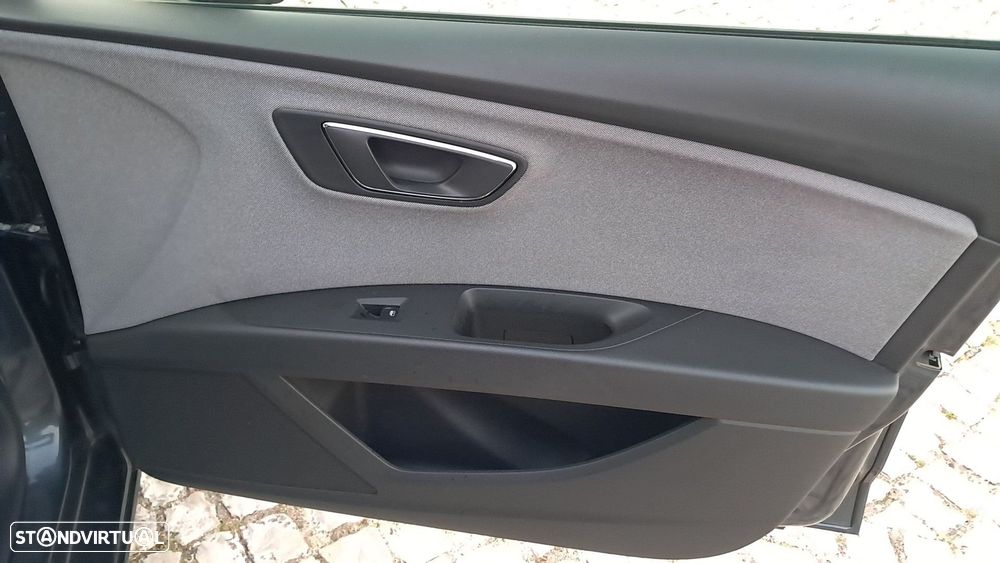 SEAT Leon ST 1.6 TDI Style S/S - 24