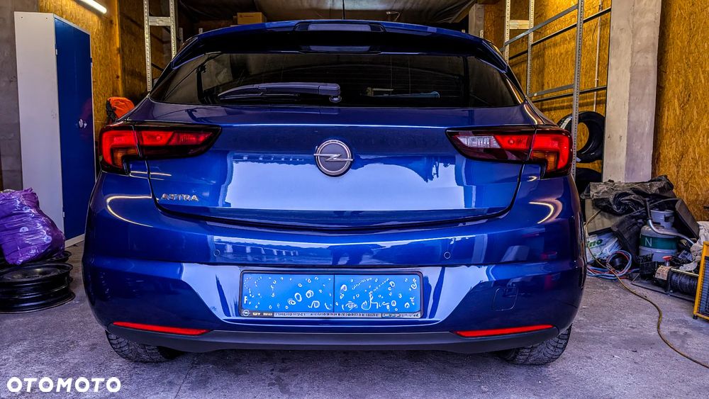Opel Astra 1.2 T Edition S&S - 11