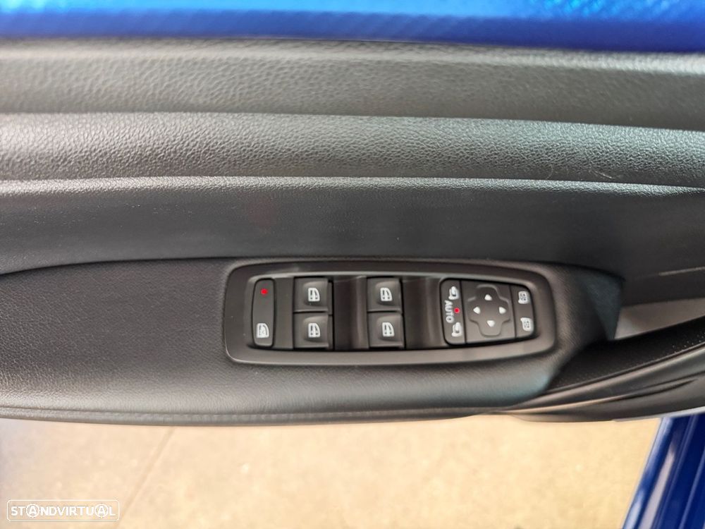 Renault Mégane 1.6 dCi Intens - 19