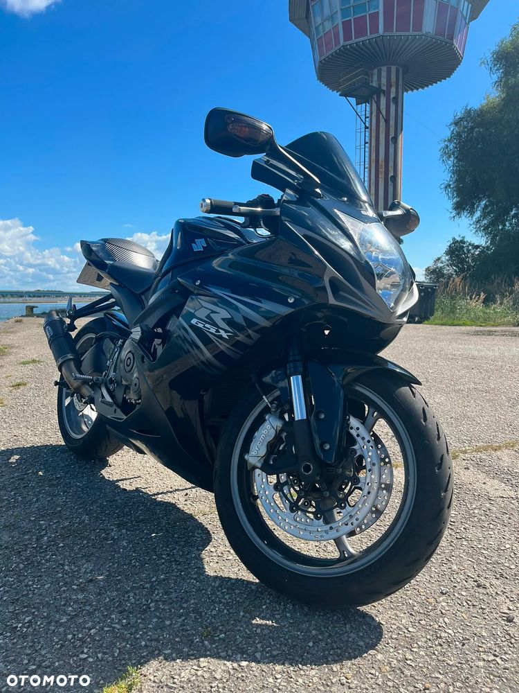 Suzuki GSX-R - 2