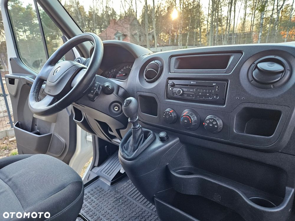Renault Master - 18