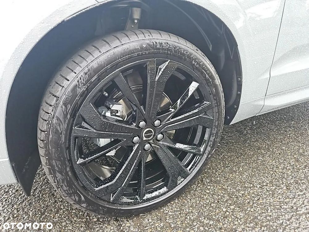 Volvo XC 60 B5 B AWD Ultra Black Edition - 8