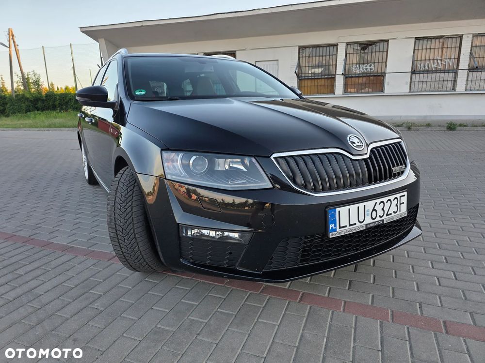 Skoda Octavia 2.0 TDI RS DSG - 25