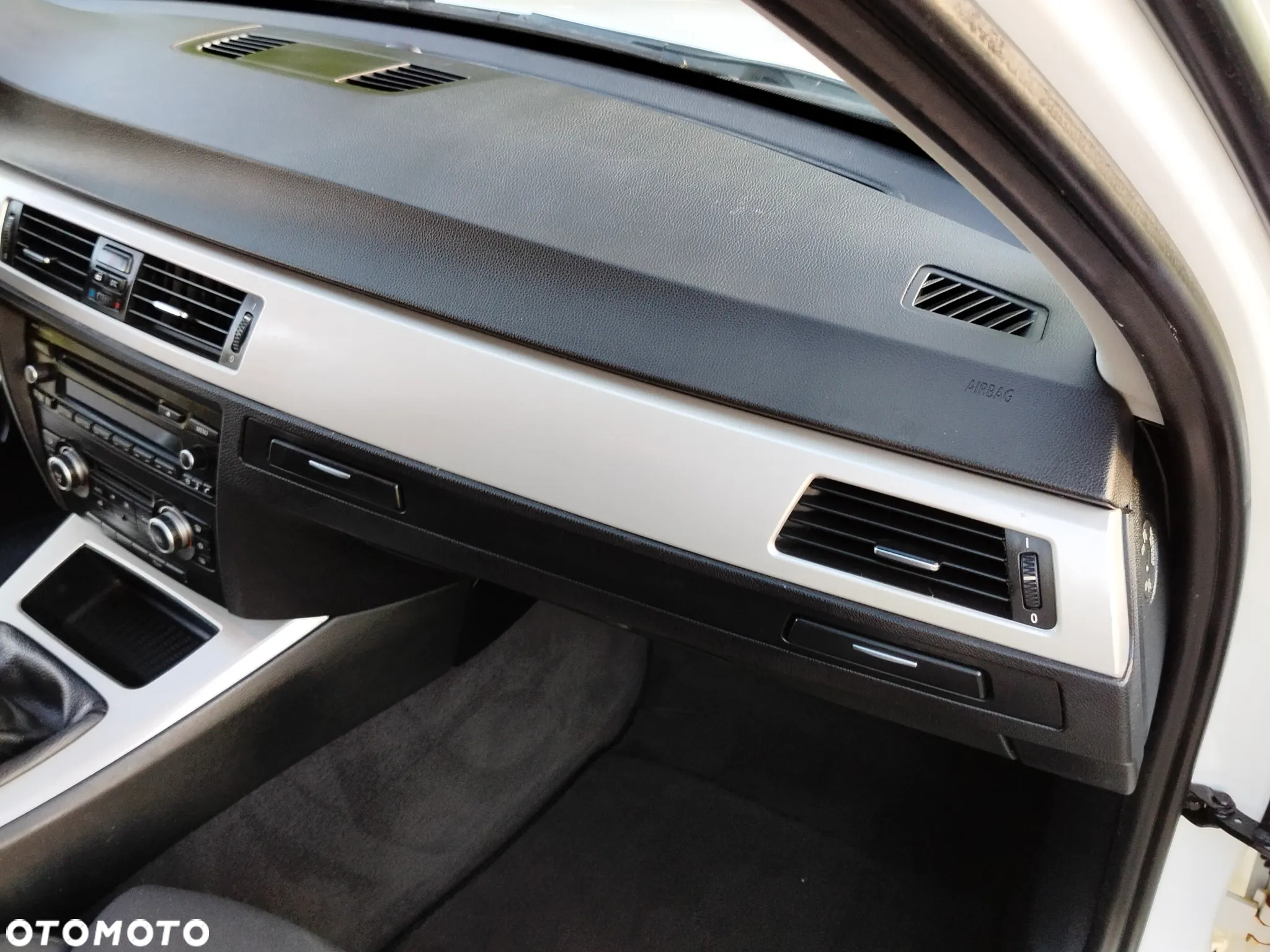BMW Seria 3 318d Sport Line - 20