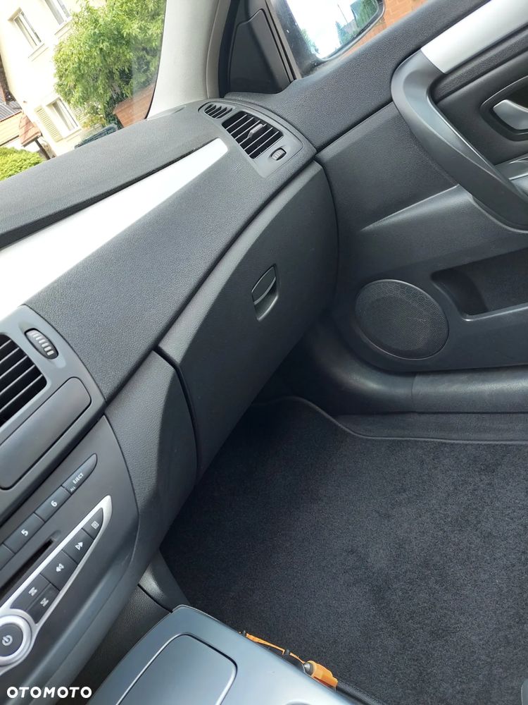 Renault Laguna 2.0 DCi FAP Dynamique - 6