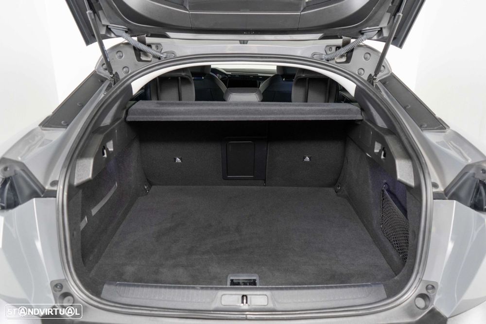 Peugeot 408 1.6 Hybrid Allure Pack e-EAT8 - 11