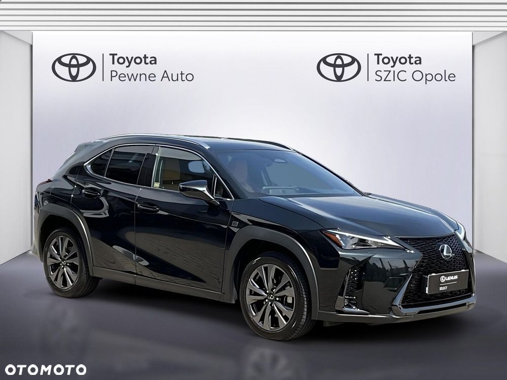 Lexus UX 300h F Sport Design - 7