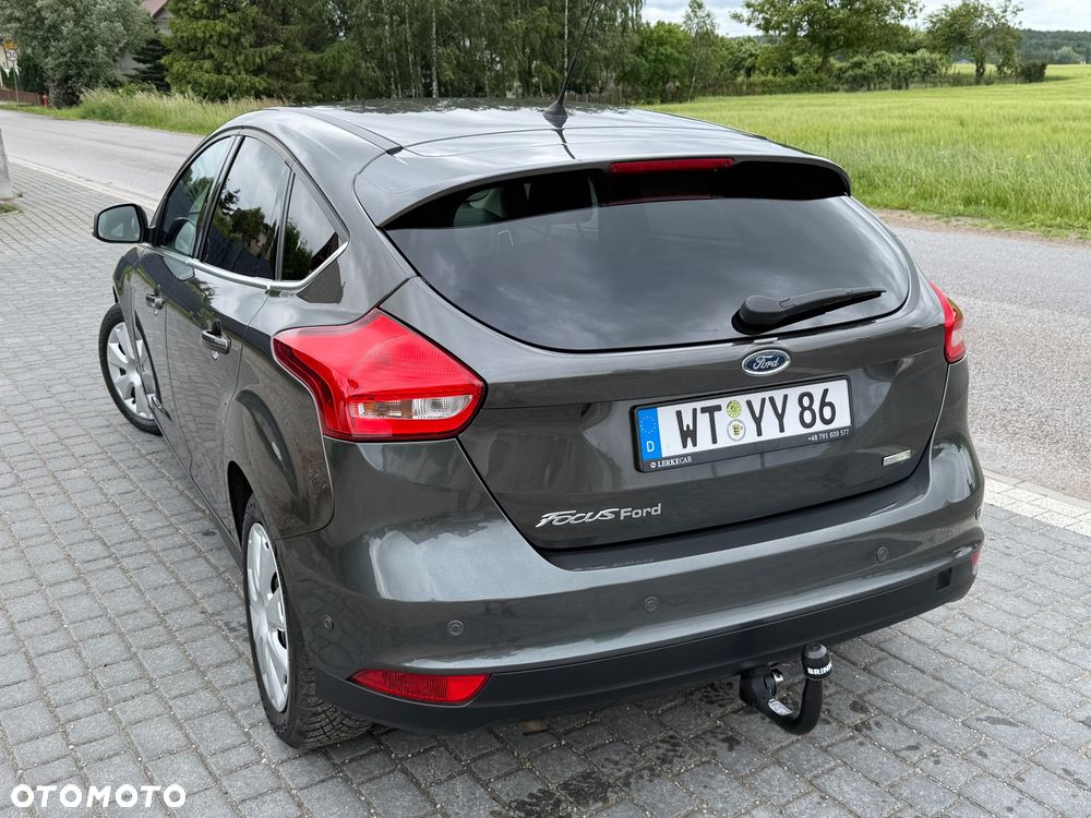 Ford Focus 1.0 EcoBoost Trend - 28