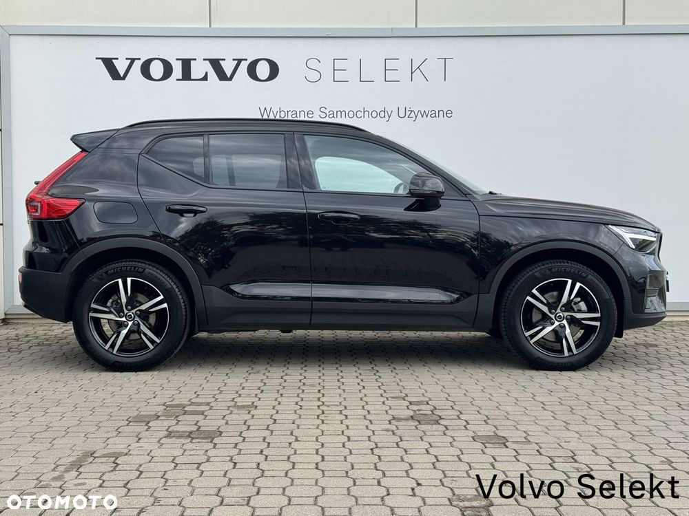 Volvo XC 40 B3 Plus Dark - 9