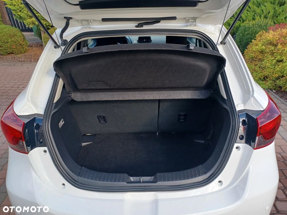 Mazda 2 SKYACTIV-G 75 Center-Line - 18